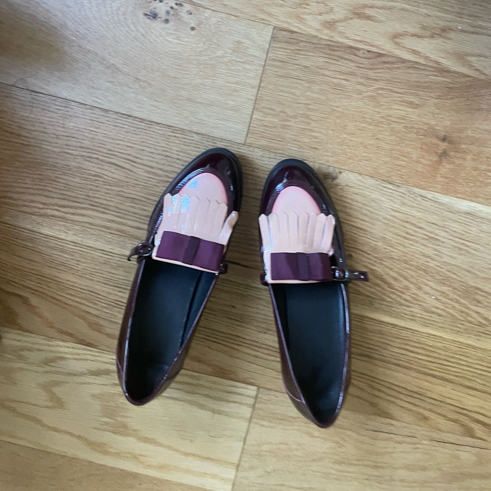 flat shoes